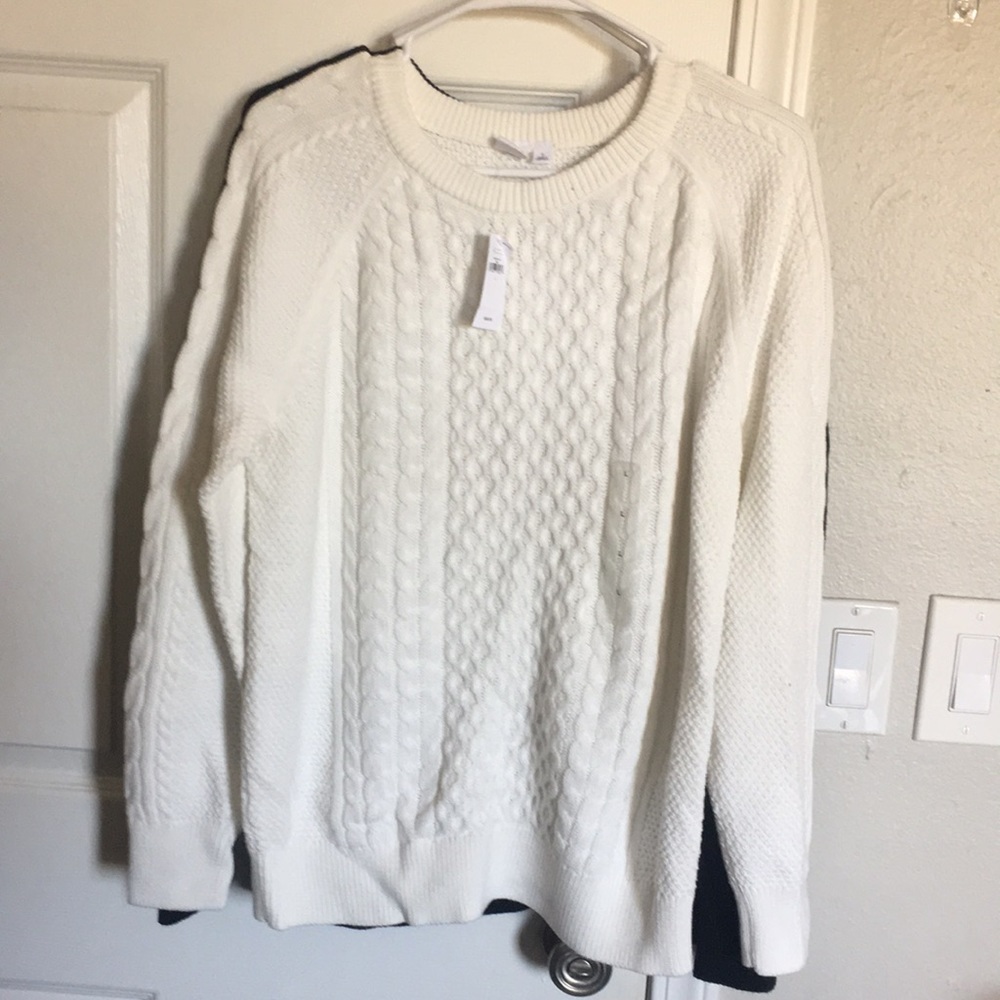 Gap knit sweater
